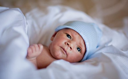 Yeni Doğan Bebekle İlk Günler: Ailelere Altın Değerinde Tavsiyeler