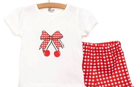 ebebek Welcomes Summer with a Stylish Babywear Collection